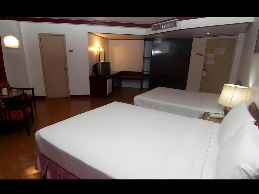 Florida Hotel Hat Yai Exterior photo