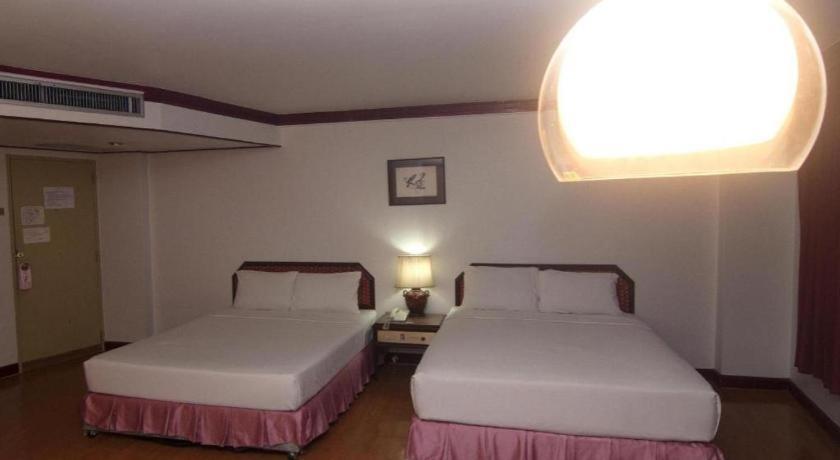 Florida Hotel Hat Yai Exterior photo